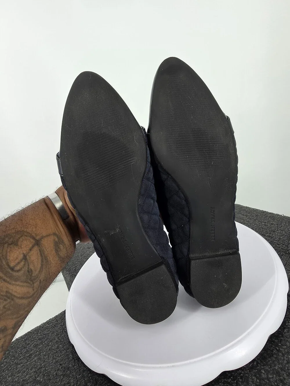 Ellen Tracy Ireland 8M Navy Blue Quilted Suede Patent Leather Buckle Flats Shoes